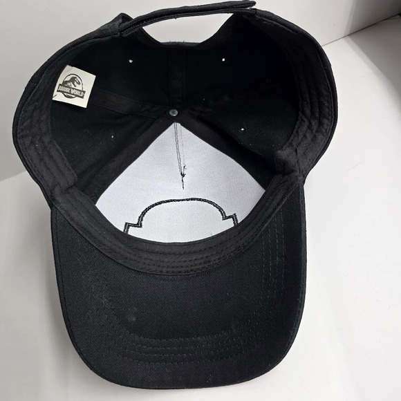 Jurassic World Dominion Promo Hat Jurassic Park - Picture 5 of 5